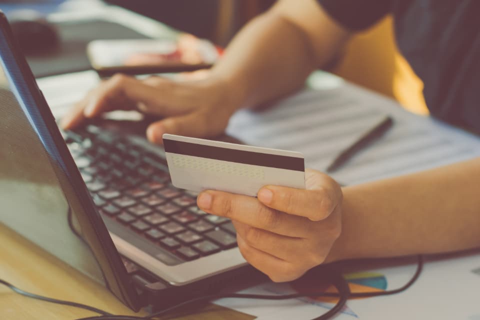 Jumpstart Your Journey: Start Selling Products Online Today!